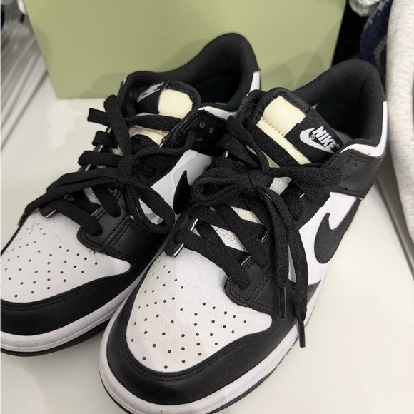 Nike Pandas Kids Black and White Sneakers - Picture 4 of 5